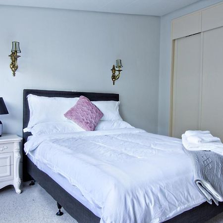 Earnslaw Villa With Lake View Queenstown Ngoại thất bức ảnh
