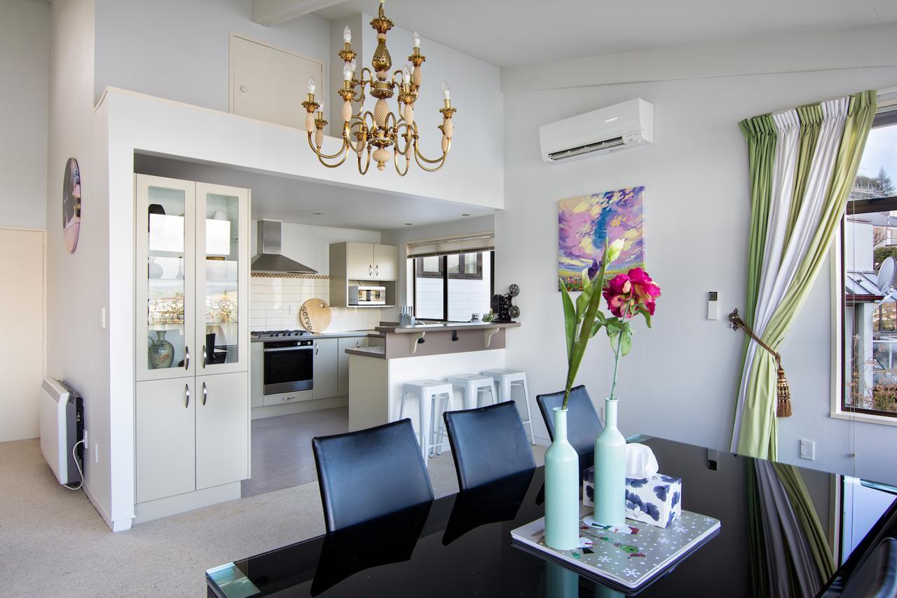Earnslaw Villa With Lake View Queenstown Ngoại thất bức ảnh